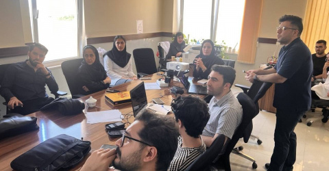 برگزاری Lab Meeting
